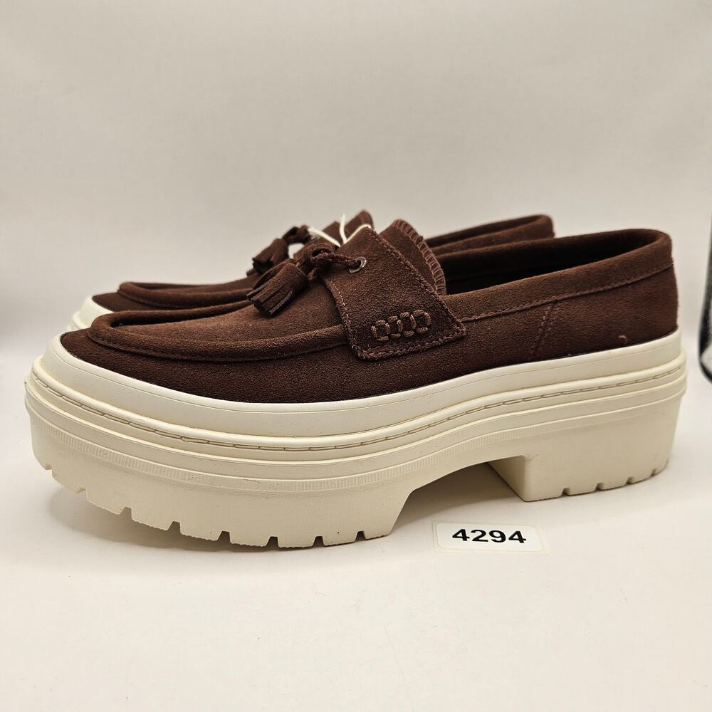 CONVERSE WOMEN'S 10 LUGGED HEEL PLATFORM LOAFER SUEDE BROWN TASSEL A15552C